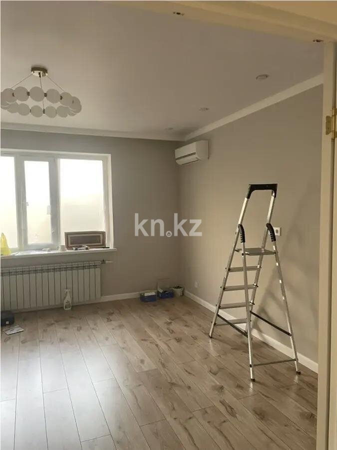 Продажа 4-комнатной квартиры, 83 м² в Караганде