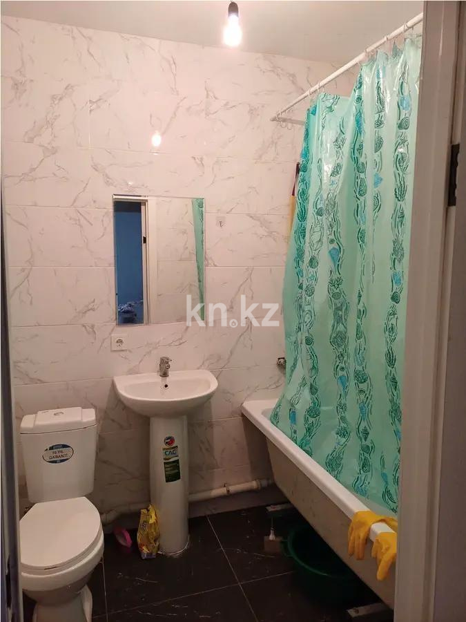 Продажа 1-комнатной квартиры, 39 м², ул. Нажимеденова, дом  64 в Астане - фото 3