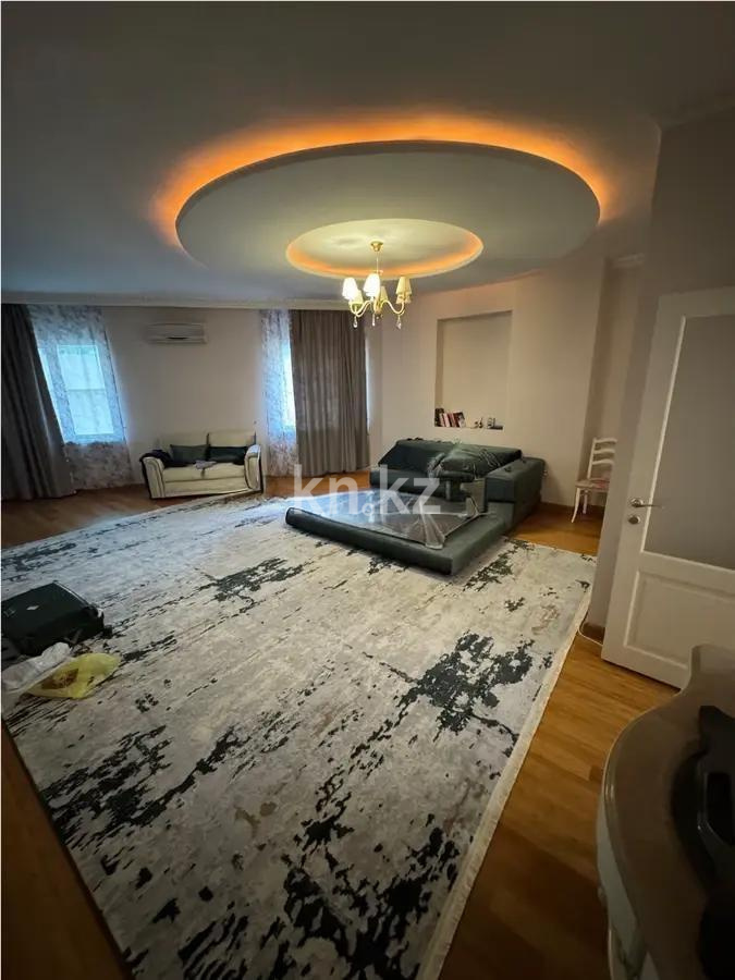 Продажа 5-комнатной квартиры, 353 м², ул. Кунаева, дом  29 в Астане