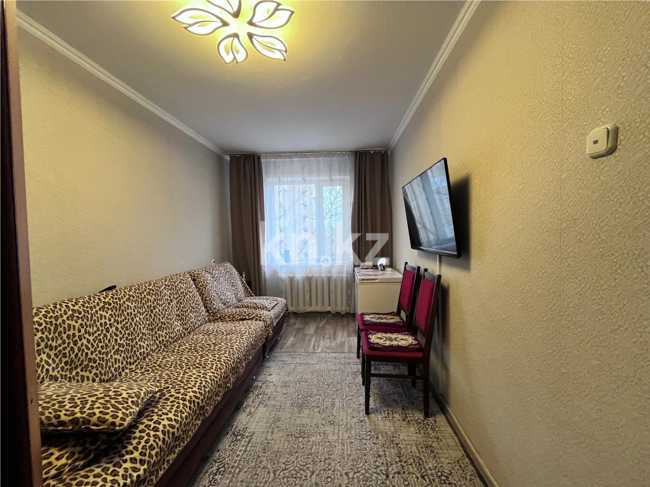 Продажа 4-комнатной квартиры, 61 м², пр. Строителей в Караганде - фото 7