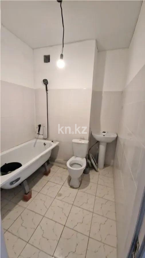 Продажа 2-комнатной квартиры, 74 м² в Алматы - фото 3