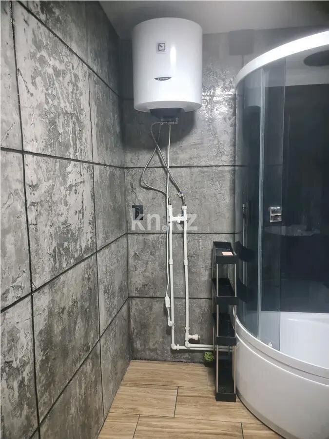 Продажа 1-комнатной квартиры, 37 м² в Караганде - фото 3