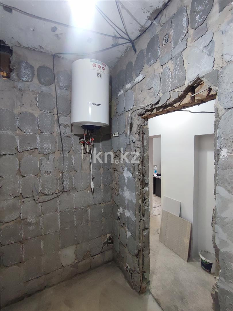 Продажа 2-комнатной квартиры, 59 м², ул. Мустафина в Караганде - фото 7