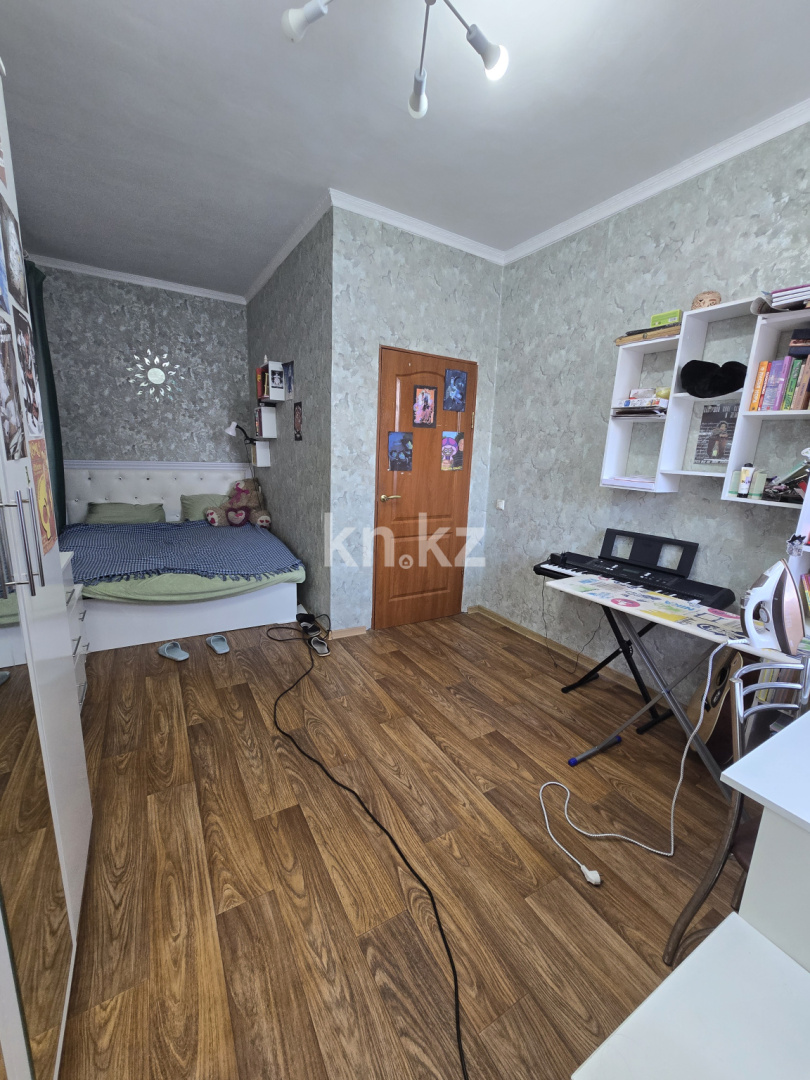 Продажа 3-комнатного дома, 90.9 м², ул. Солнечная, дом  17 в Караганде