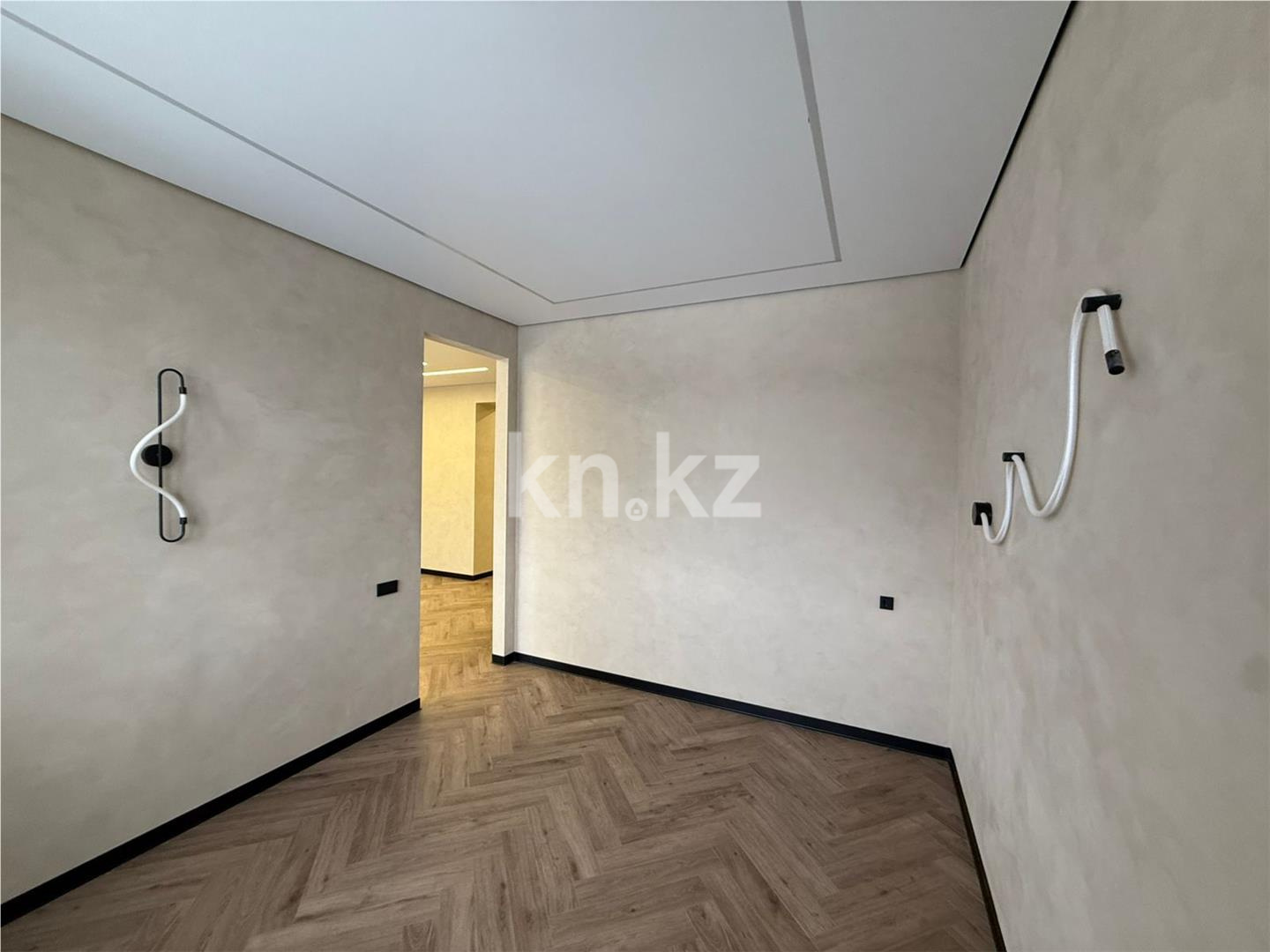 Продажа 3-комнатной квартиры, 104 м² в Караганде - фото 8