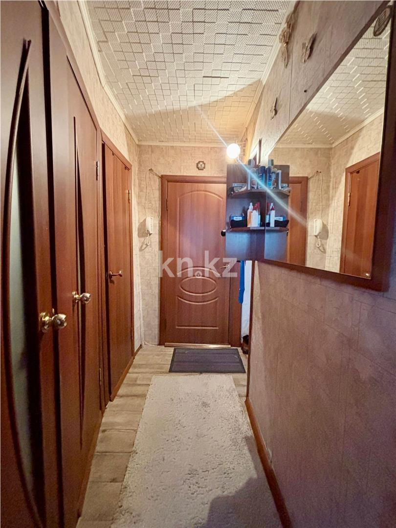 Продажа 1-комнатной квартиры, 30 м², мкр-н 23 в Караганде - фото 10