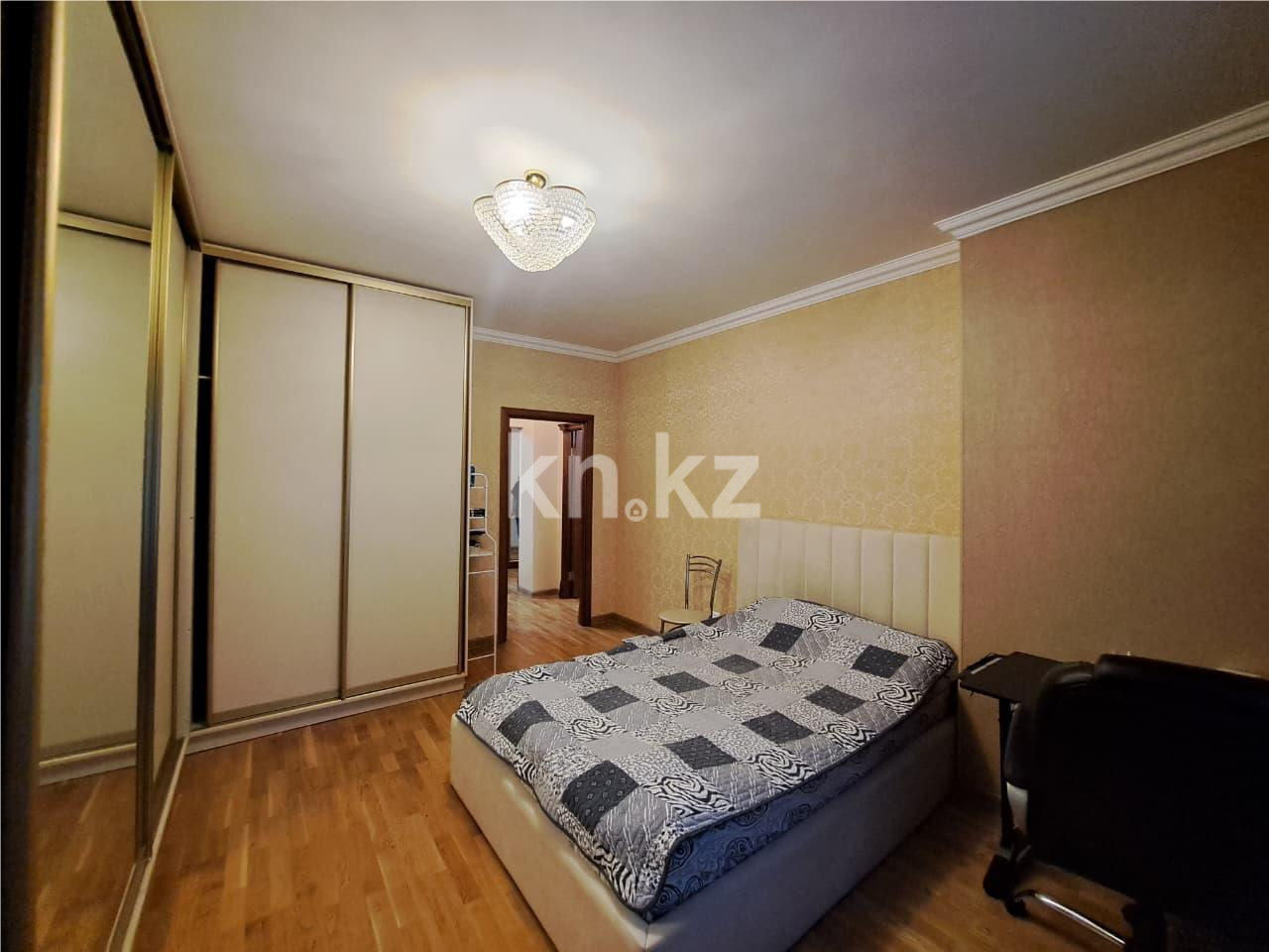 Продажа 4-комнатной квартиры, 137 м² в Астане - фото 4