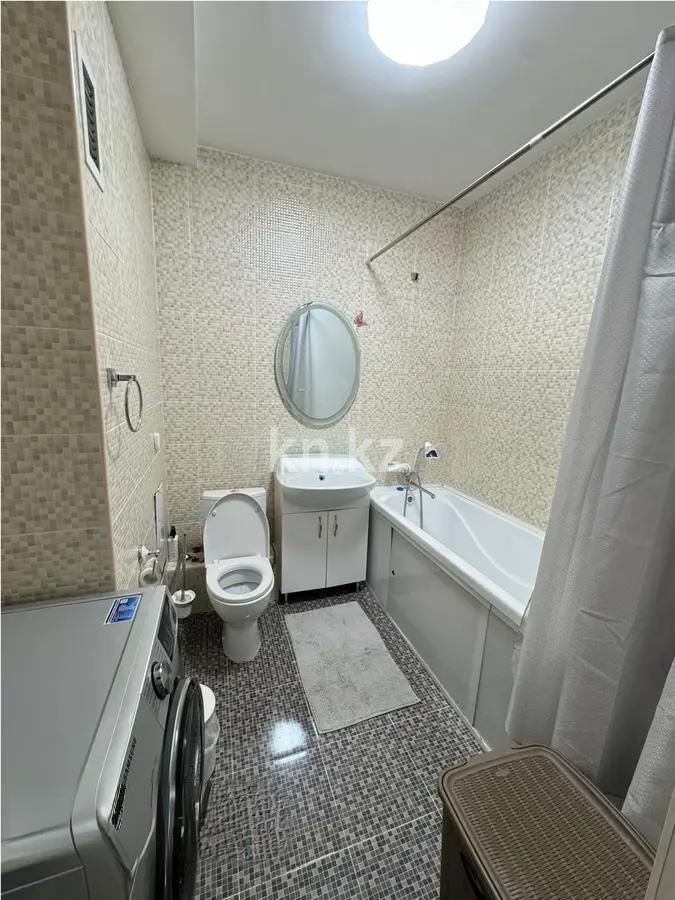 Продажа 2-комнатной квартиры, 59 м², ул. Байтерекова, дом  105 в Алматы - фото 4