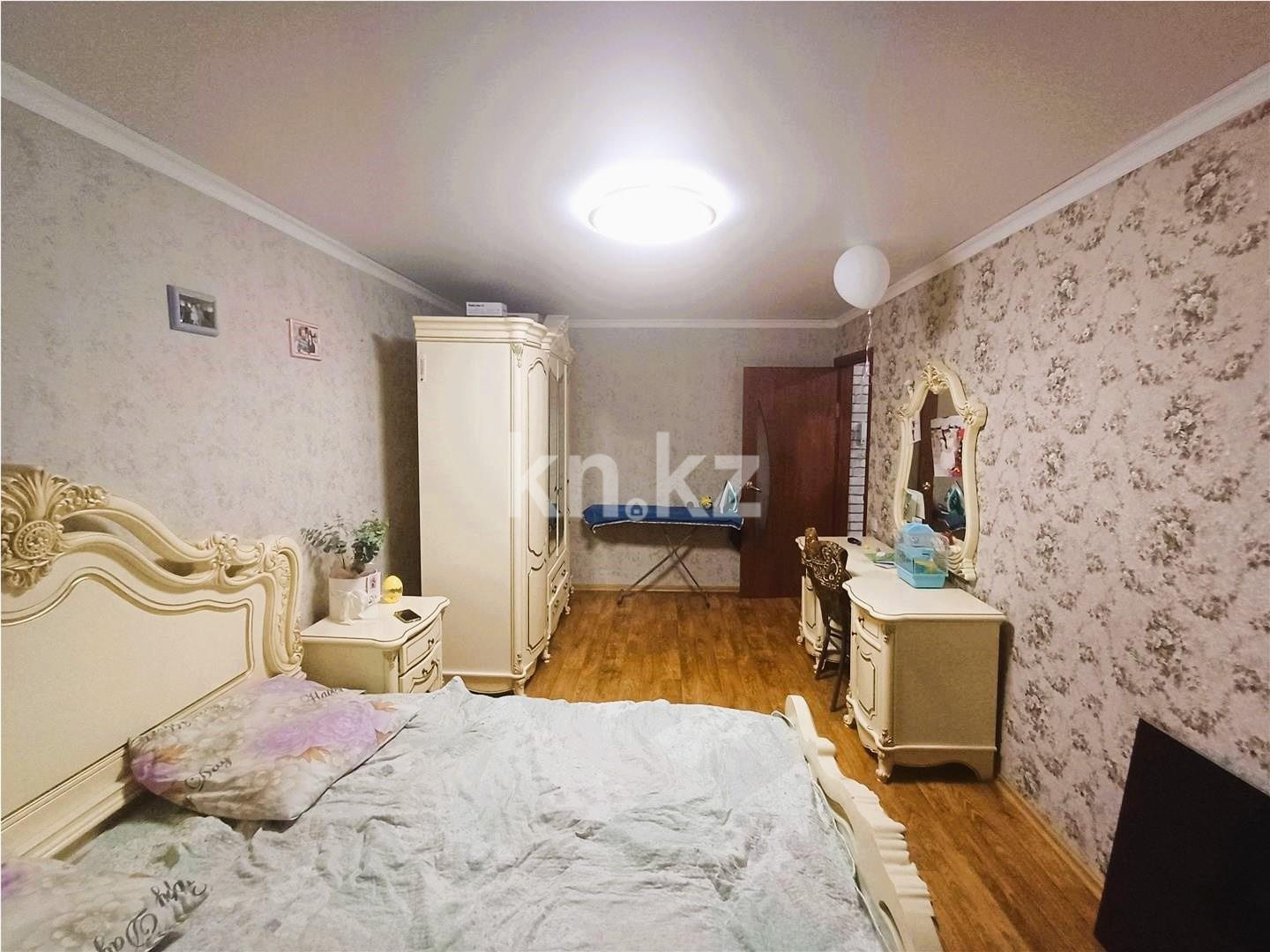 Продажа 4-комнатной квартиры, 80 м² в Караганде - фото 4