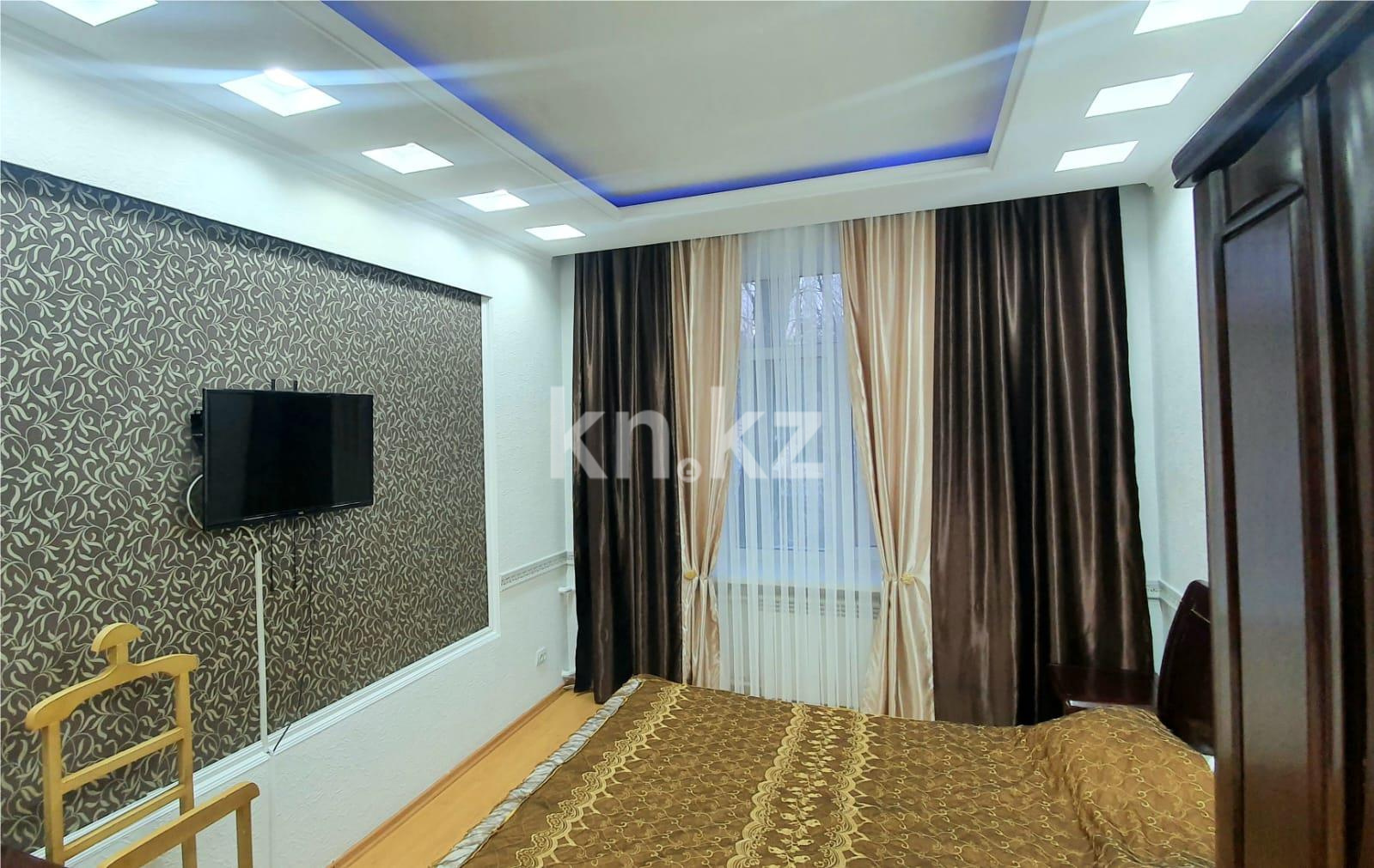 Продажа 2-комнатной квартиры, 55 м², пр. Бухар-жырау, дом  15 в Караганде - фото 2