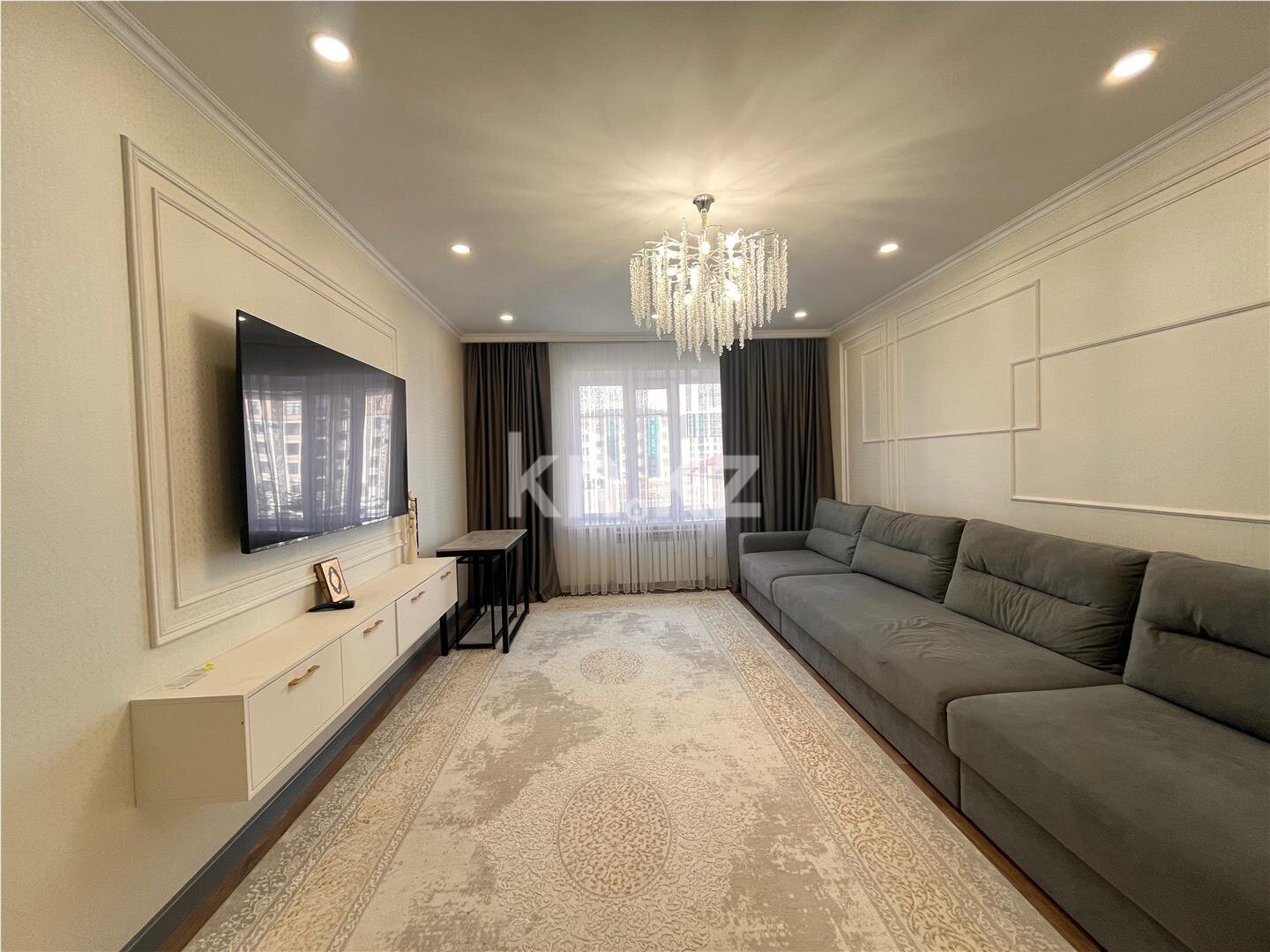 Продажа 2-комнатной квартиры, 69 м² в Караганде