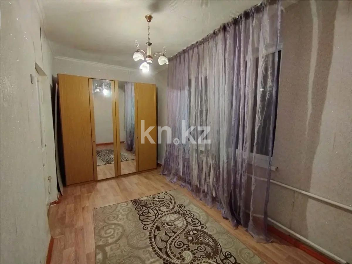 Продажа 3-комнатной квартиры, 54 м², пр. Сейфуллина, дом  166 в Алматы - фото 2