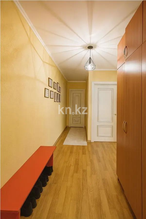 Продажа 2-комнатной квартиры, 58 м², ул. Азербаева, дом  4/1 в Астане - фото 2