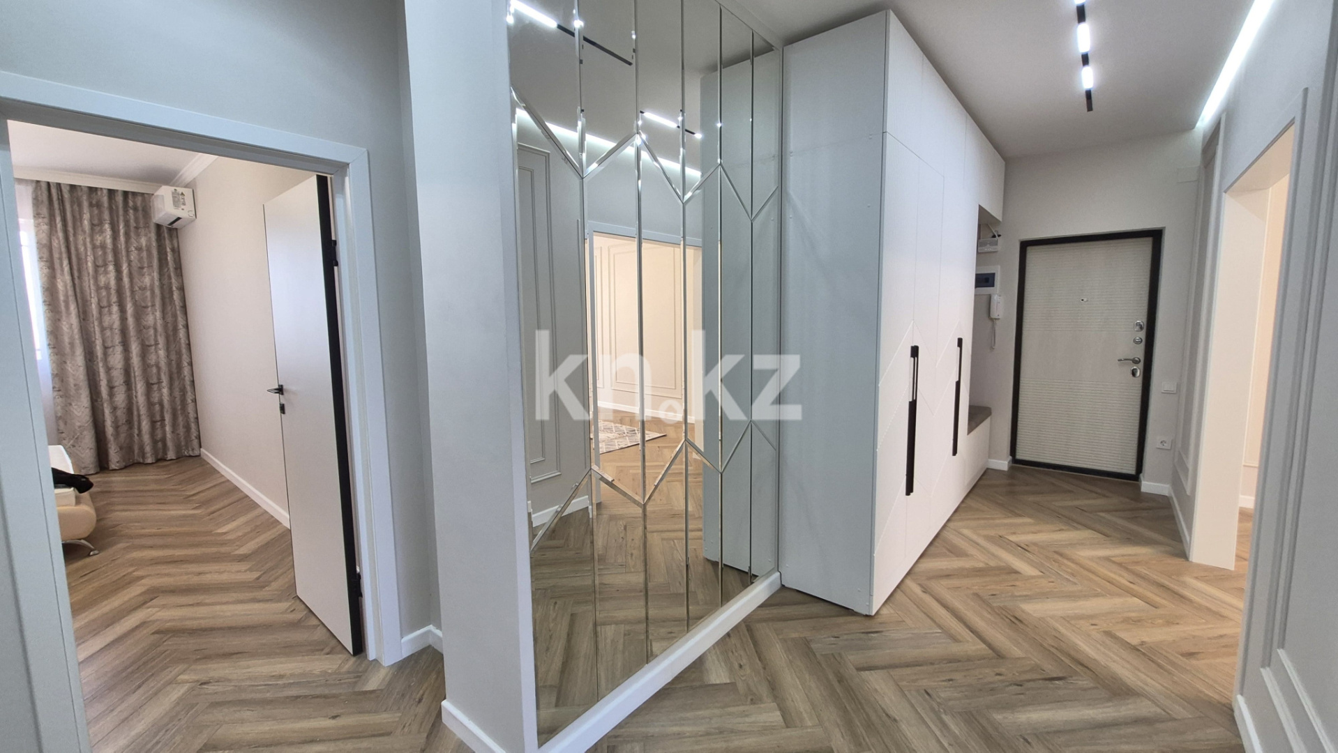 Аренда 2-комнатной квартиры, 69 м² в Атырау - фото 4