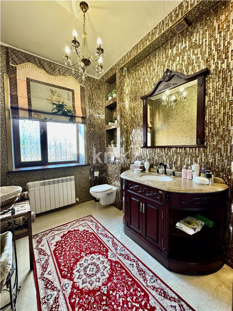 Продажа 6-комнатного дома, 417.7 м², ул. Ермекова в Караганде - фото 14