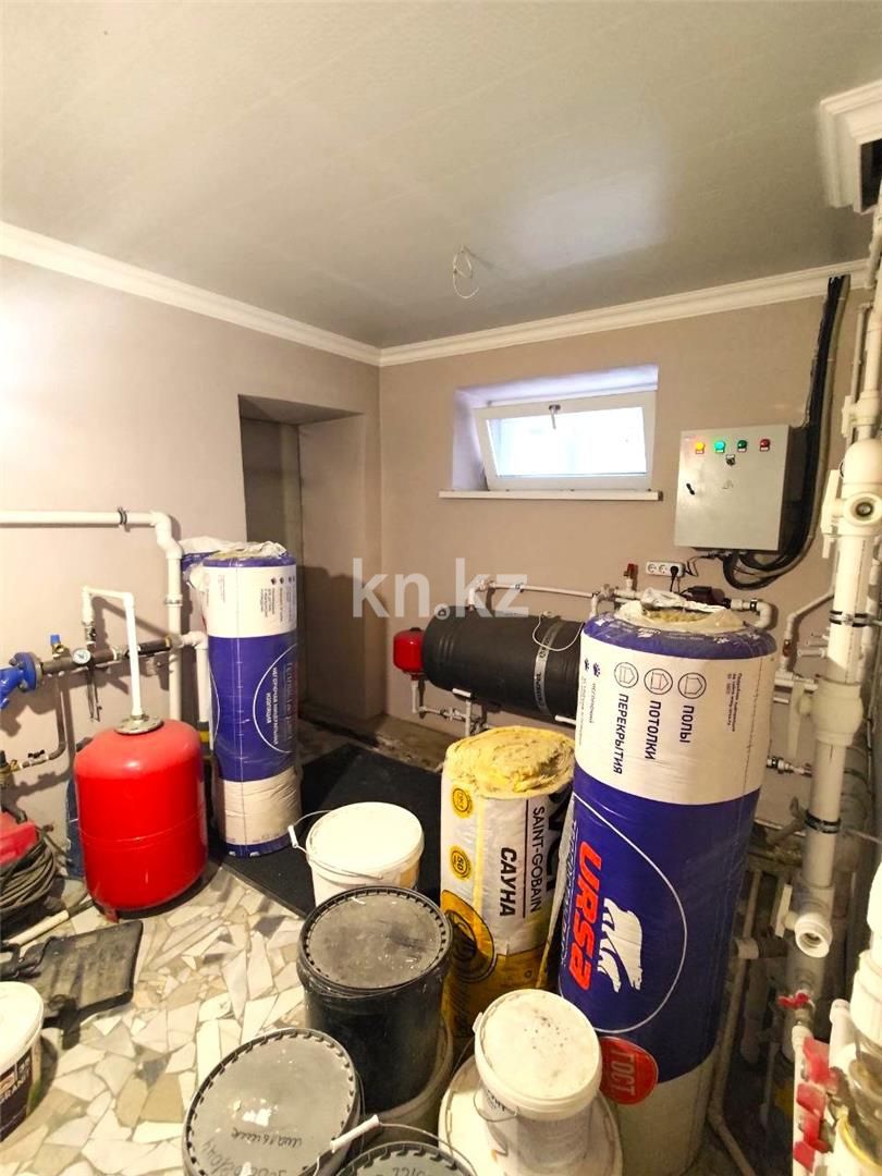 Продажа 9-комнатного дома, 450 м², мкр-н Алтын Арка в Караганде - фото 30