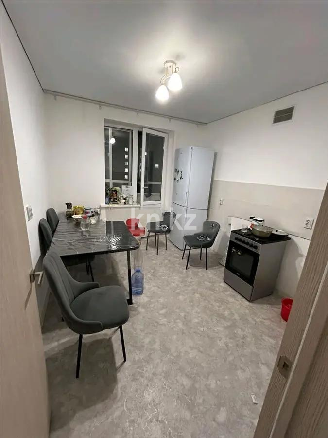 Продажа 1-комнатной квартиры, 39 м², ул. А-129, дом  14 в Астане - фото 2
