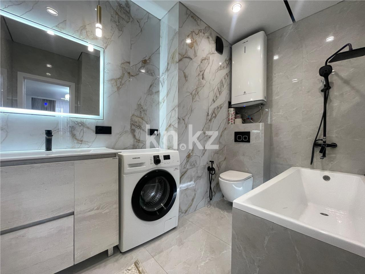 Продажа 2-комнатной квартиры, 63 м², ул. Муканова в Караганде - фото 14