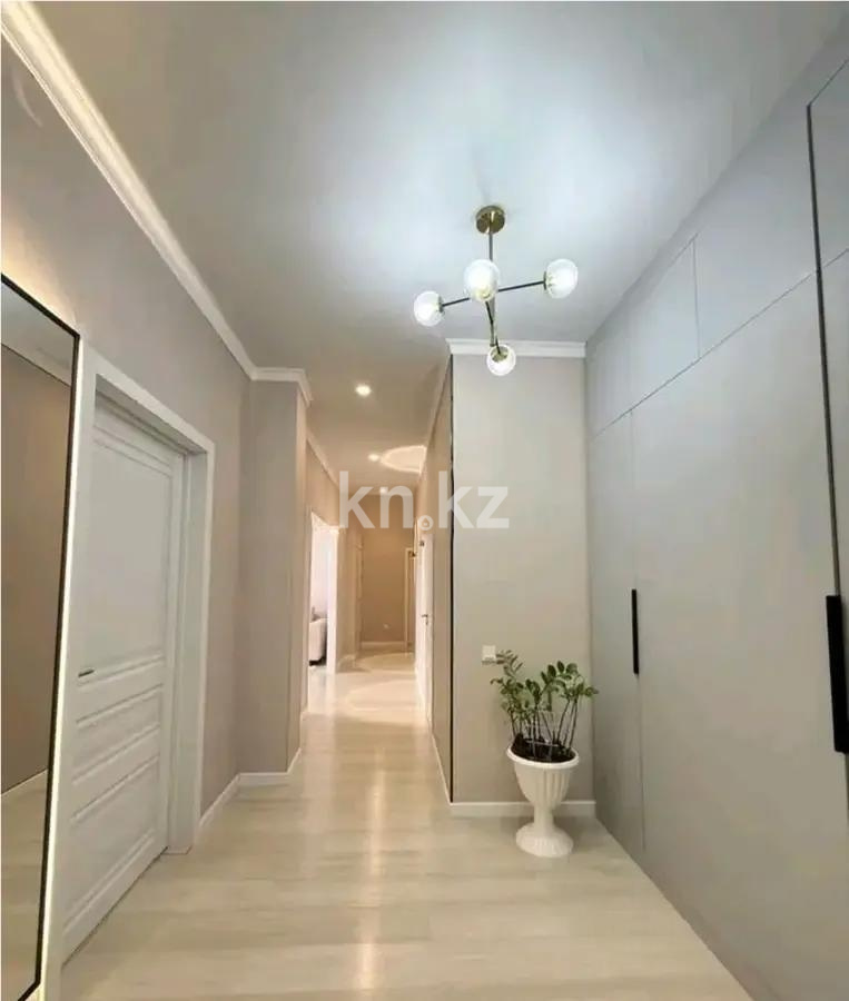 Продажа 3-комнатной квартиры, 106 м² в Астане - фото 2
