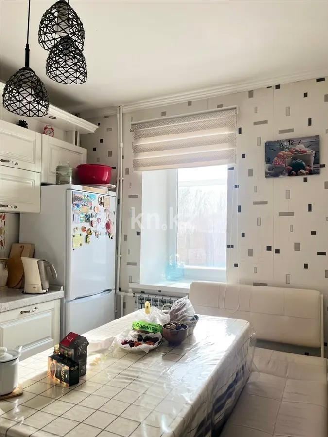 Продажа 4-комнатной квартиры, 74 м², мкр-н Мамраева (Восток-5), дом  20 в Караганде - фото 5