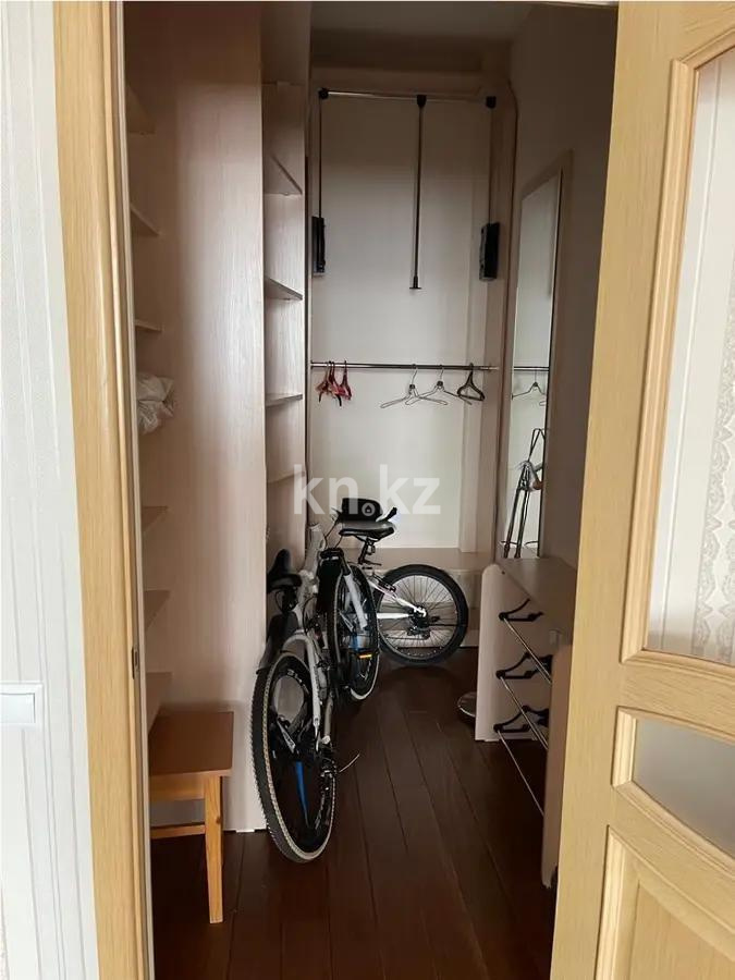 Продажа 3-комнатной квартиры, 135 м², ул. Кунаева, дом  12/2 в Астане - фото 6