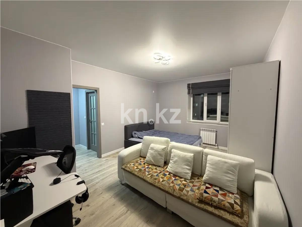 Продажа 1-комнатной квартиры, 38 м², ул. Нажимеденова, дом  15 в Астане