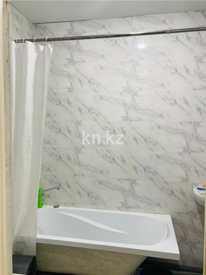 Продажа 1-комнатной квартиры, 40 м², ул. Гапеева в Караганде - фото 9