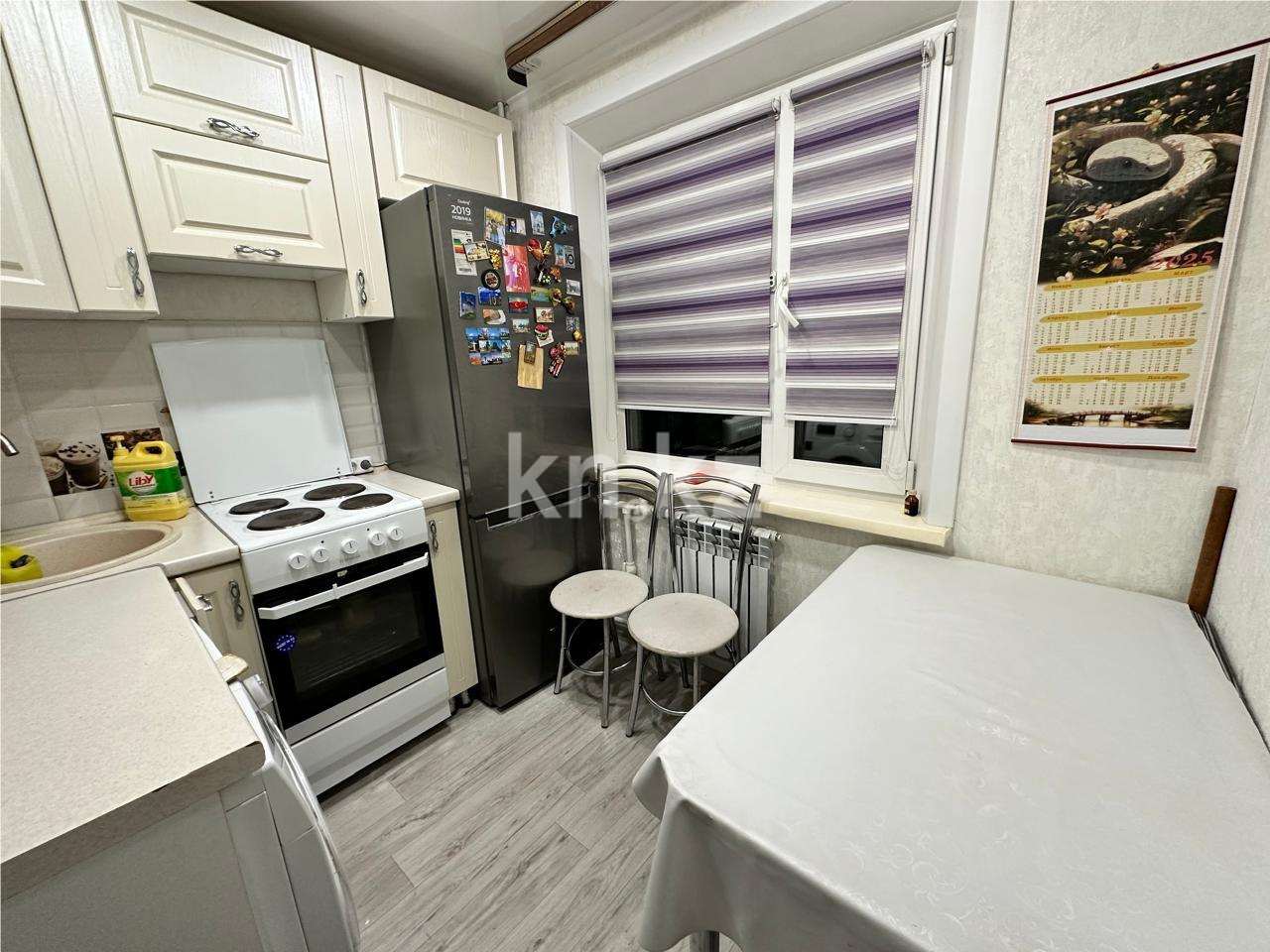 Продажа 3-комнатной квартиры, 58 м², мкр-н 12 в Караганде - фото 9