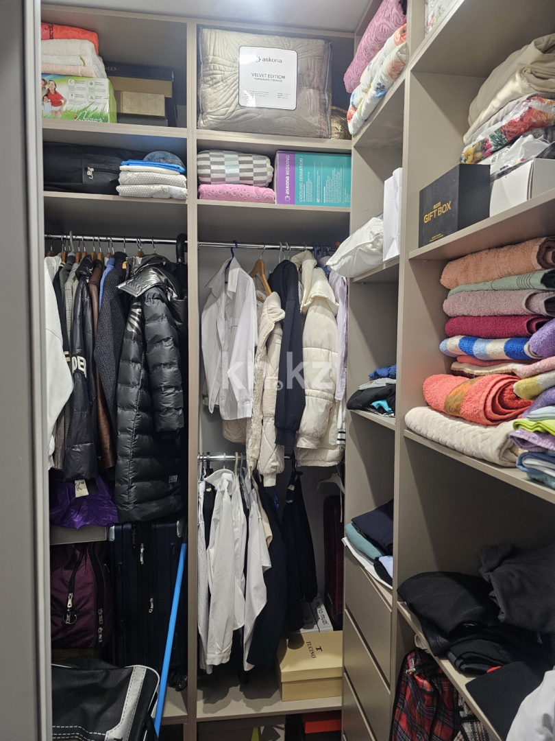 Продажа 3-комнатной квартиры, 95 м², ул. Таттимбета, дом  3/11 в Караганде - фото 13