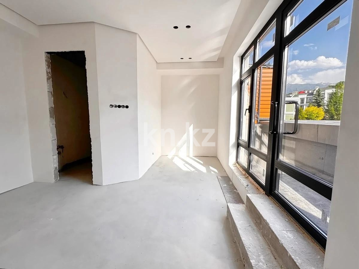 Продажа 5-комнатной квартиры, 370 м², ул. 4-я в Алматы - фото 8