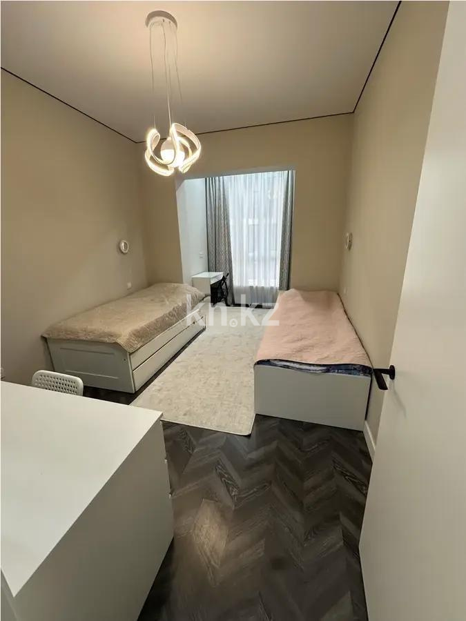 Продажа 3-комнатной квартиры, 82.5 м², пр. Серкебаева, дом  146 в Алматы - фото 3