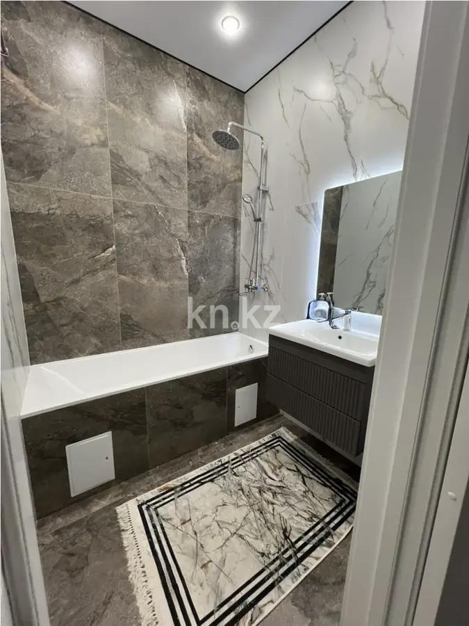 Продажа 3-комнатной квартиры, 96.8 м², пр. Тауелсыздык, дом  23/1 в Астане - фото 5