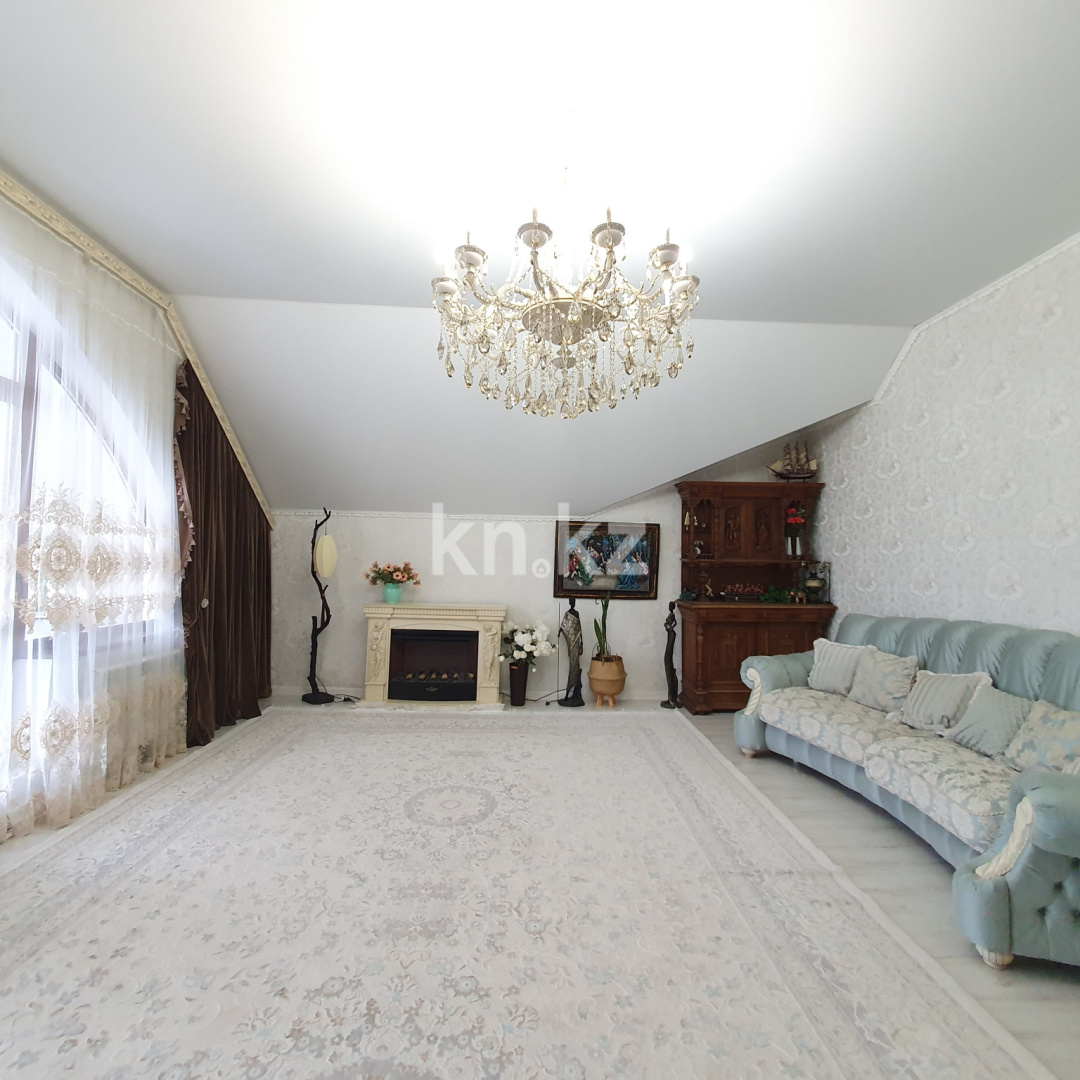 Продажа 5-комнатной квартиры, 188 м² в Актобе - фото 9