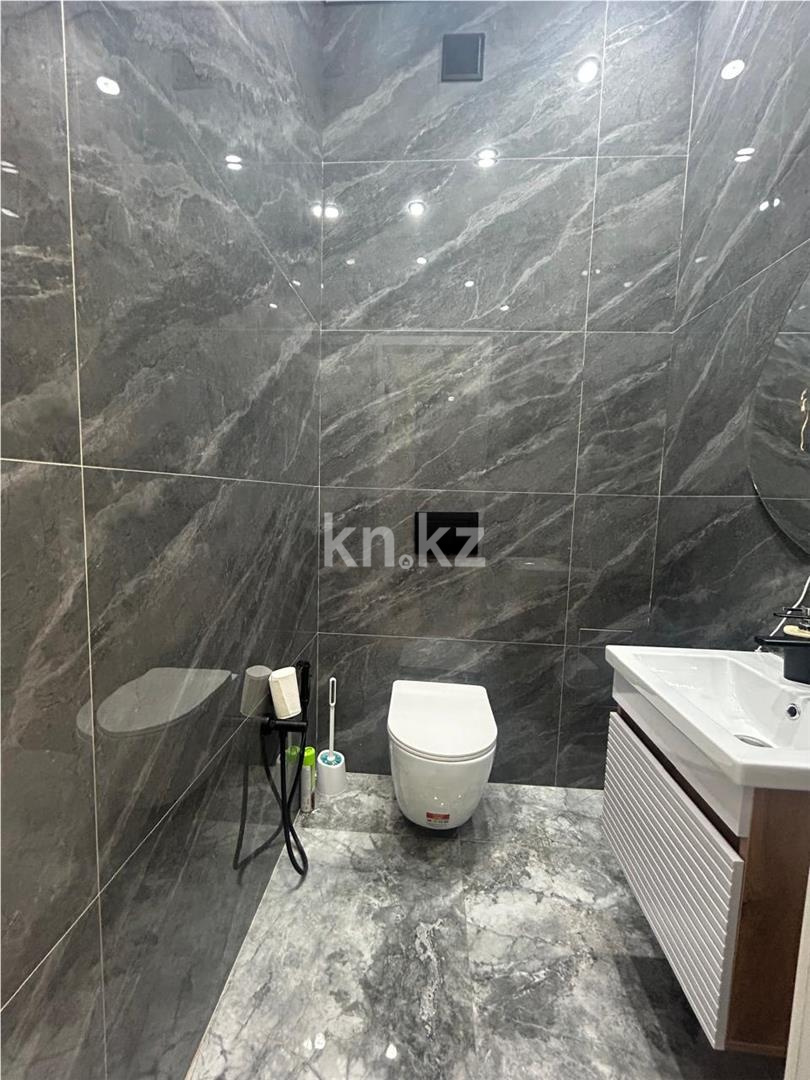 Продажа 4-комнатной квартиры, 110.2 м² в Астане - фото 12