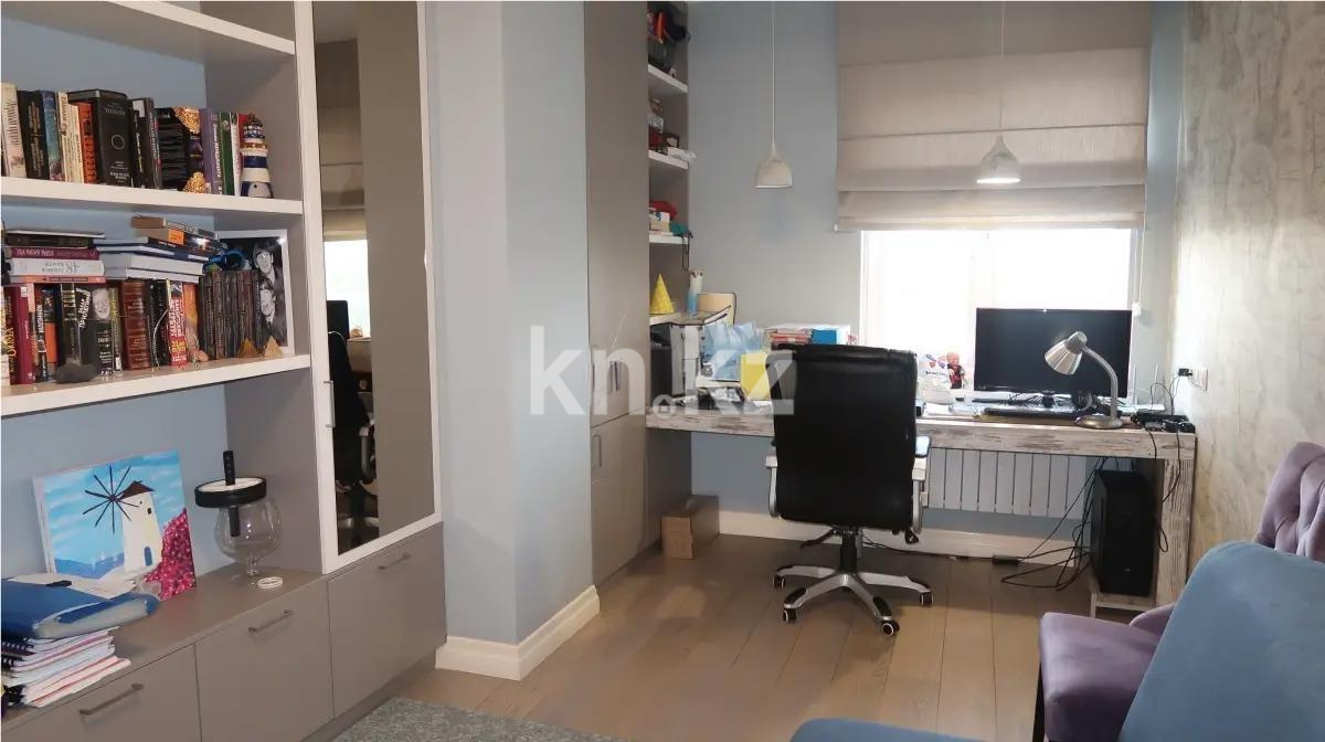Продажа 4-комнатной квартиры, 182 м² в Астане - фото 3