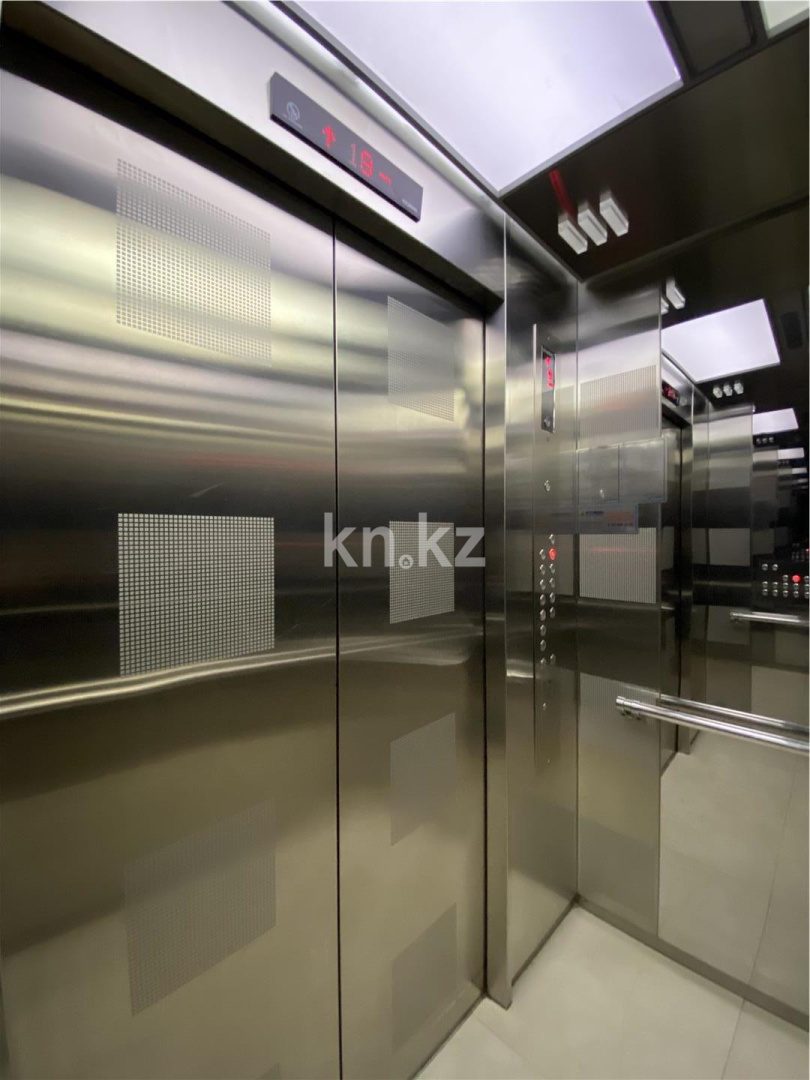 Продажа 1-комнатной квартиры, 41.3 м², ул. Туркестан в Астане - фото 10