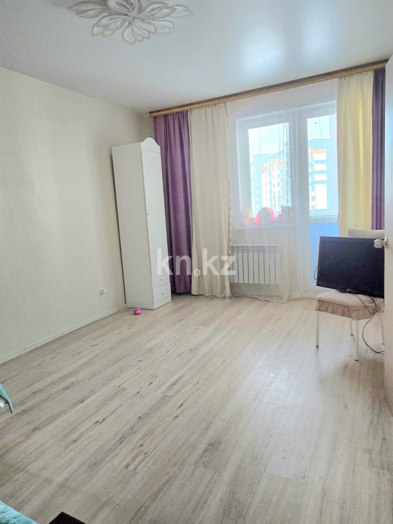 Продажа 2-комнатной квартиры, 69.1 м² в Усть-Каменогорске - фото 3