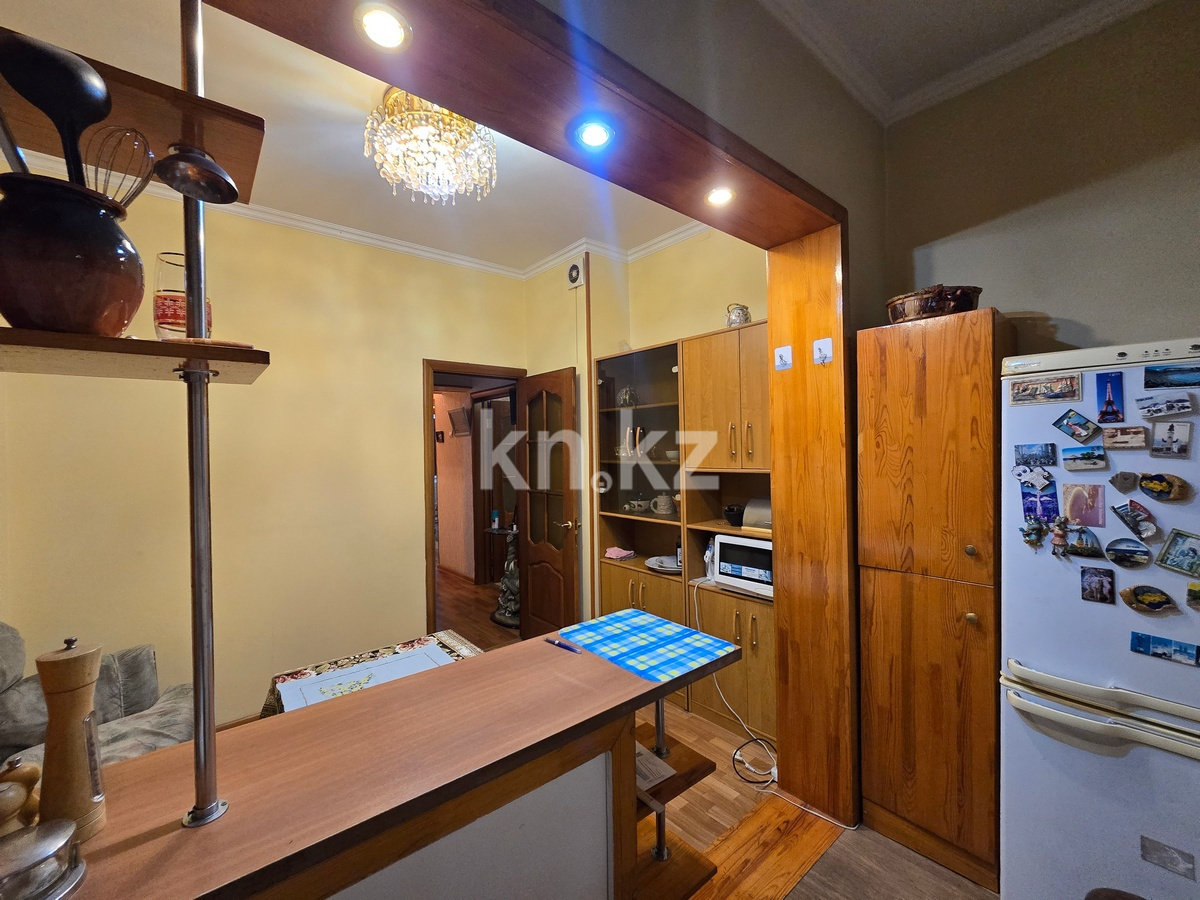 Продажа 2-комнатной квартиры, 52 м², ул. Торайгырова, дом  11А в Алматы - фото 11