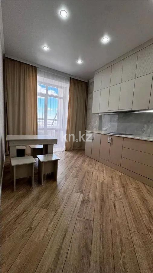 Продажа 1-комнатной квартиры, 40 м², 067 учетный квартал, дом  ст502 в Караганде - фото 2