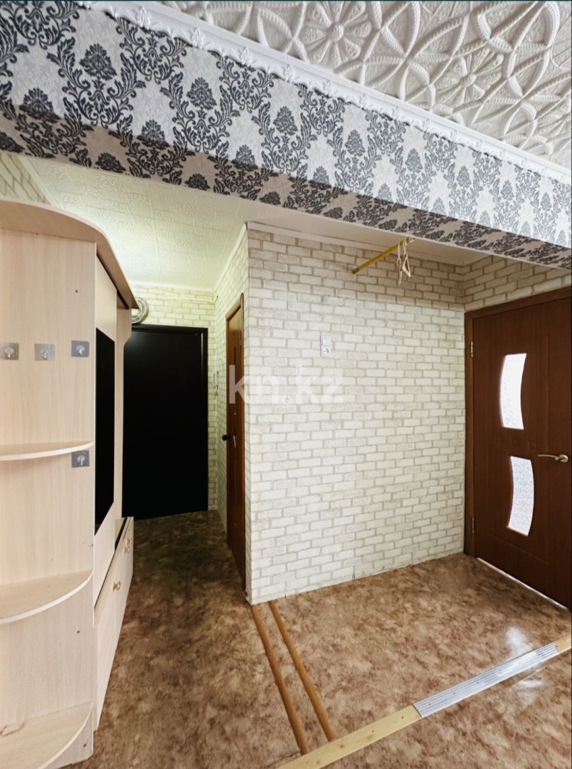 Продажа 3-комнатной квартиры, 57 м² в Шахтинске - фото 3