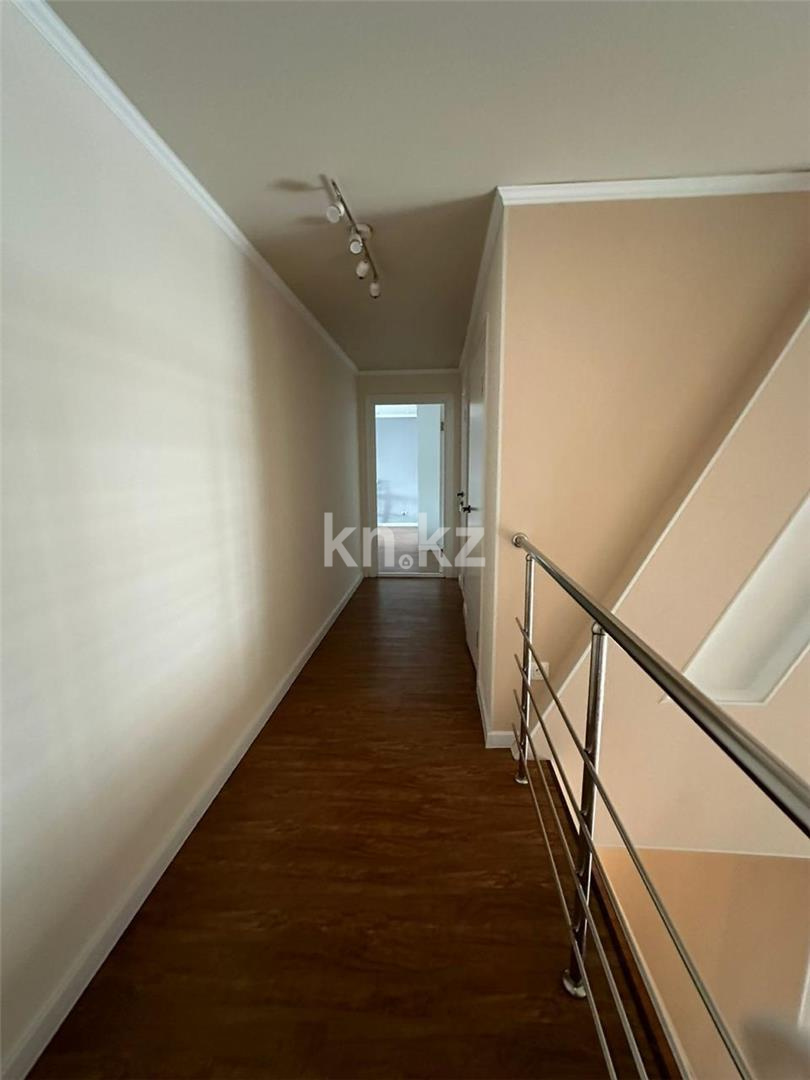 Продажа 4-комнатной квартиры, 180 м², пр. Н. Абдирова в Караганде - фото 14