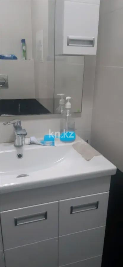 Продажа 4-комнатной квартиры, 108.2 м², пр. Достык, дом  46 в Алматы - фото 9