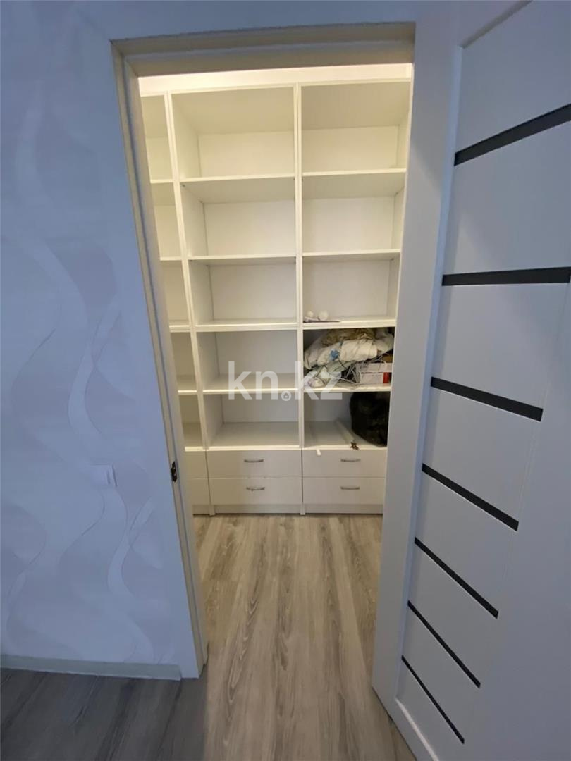 Продажа 1-комнатной квартиры, 43 м², ул. Ашимова, дом  21 блок А в Караганде - фото 7