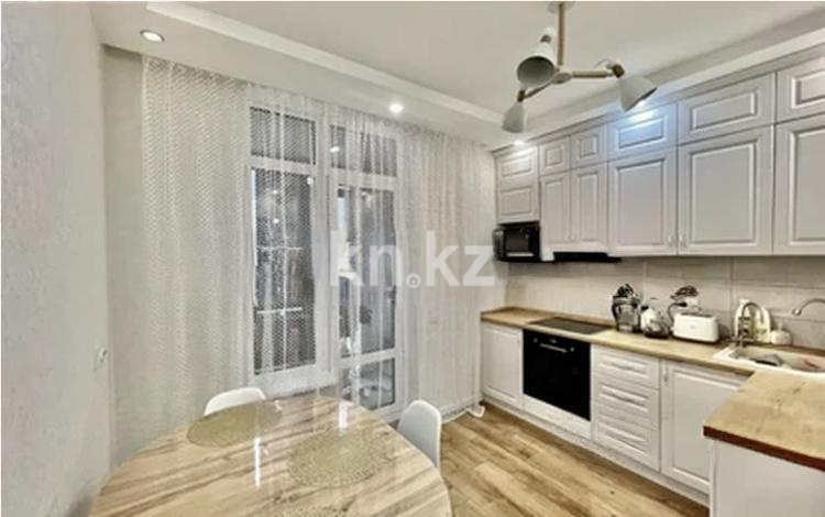 Продажа 2-комнатной квартиры, 50 м², пр. Кабанбай батыра, дом  49 в Астане - фото 3