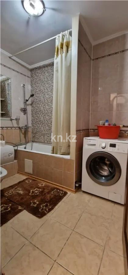 Продажа 3-комнатной квартиры, 60 м², ул. Утепова, дом  23 в Алматы - фото 4
