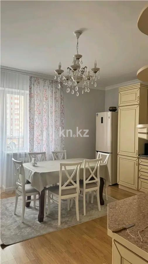 Продажа 2-комнатной квартиры, 79 м², пр. Кошкарбаева, дом  56 в Астане - фото 5