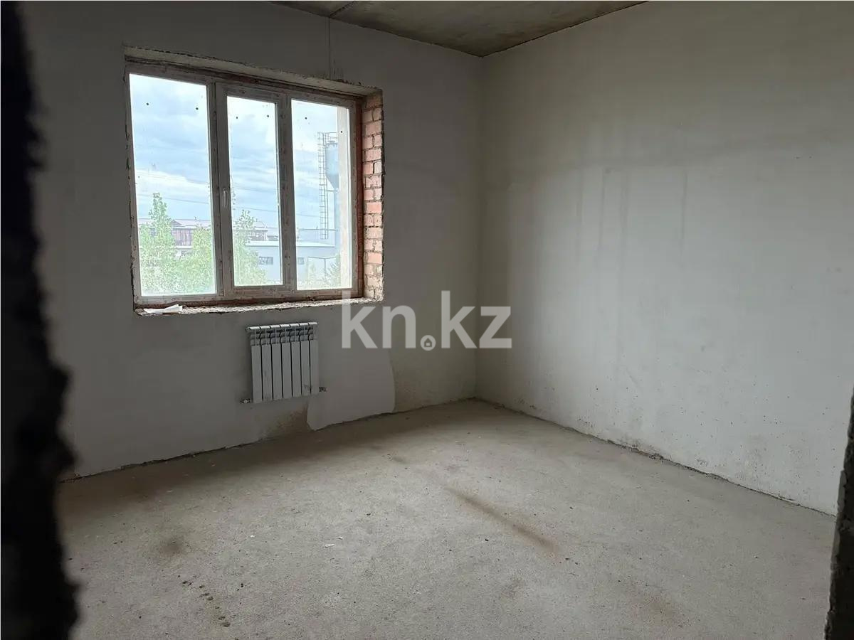 Продажа 3-комнатной квартиры, 83 м² в Караганде