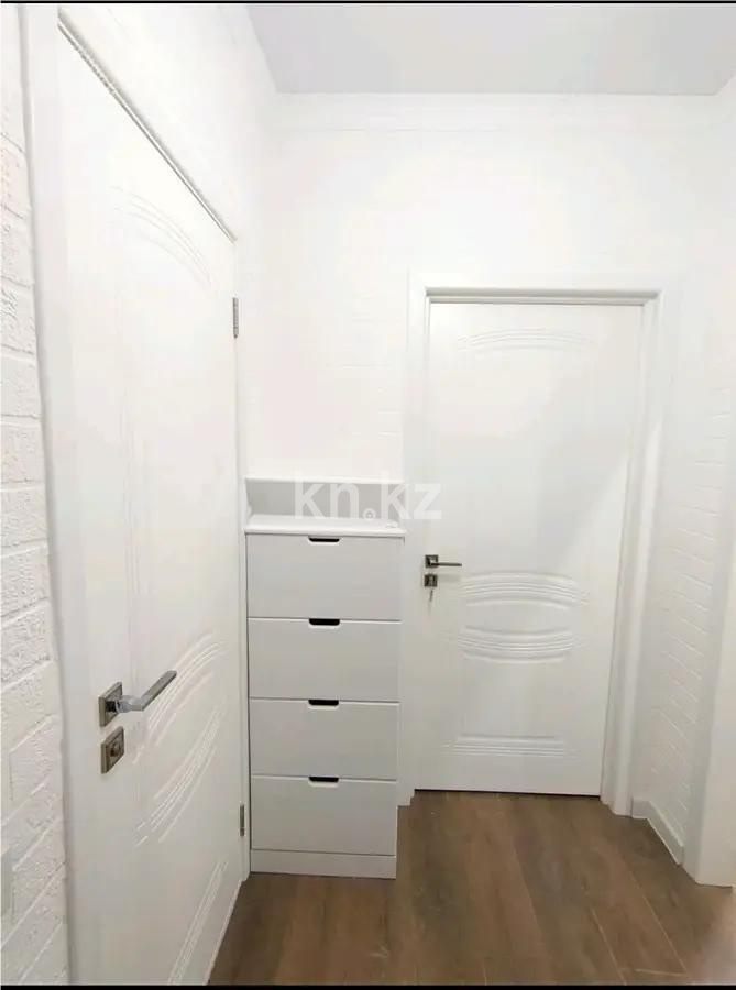 Продажа 1-комнатной квартиры, 37.4 м², пр. Кошкарбаева, дом  27 в Астане - фото 4