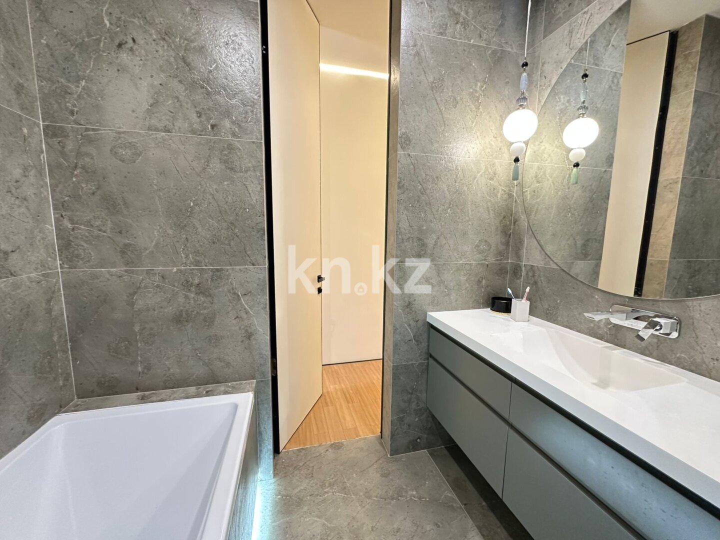 Продажа 3-комнатной квартиры, 96 м² в Астане - фото 9