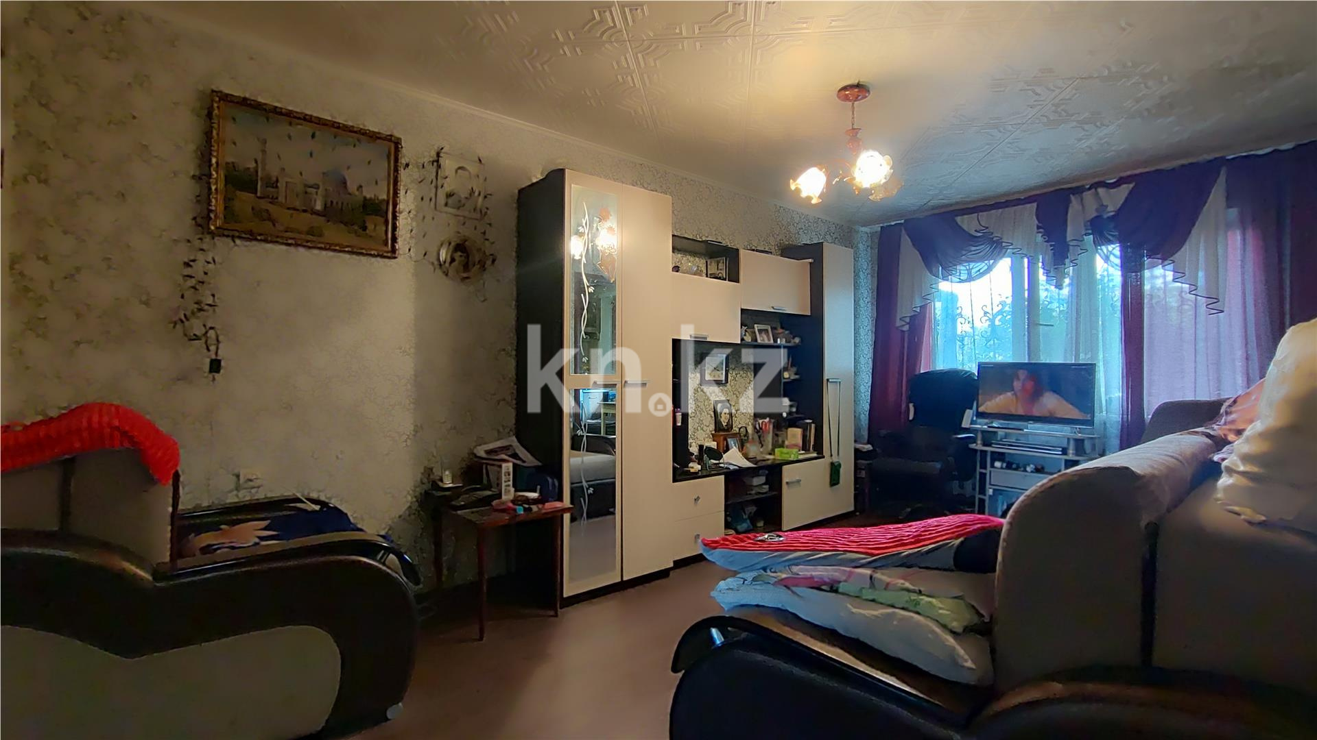 Продажа 2-комнатной квартиры, 43 м², мкр-н 23 в Караганде - фото 2